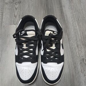 Nike Panda Dunks size 11